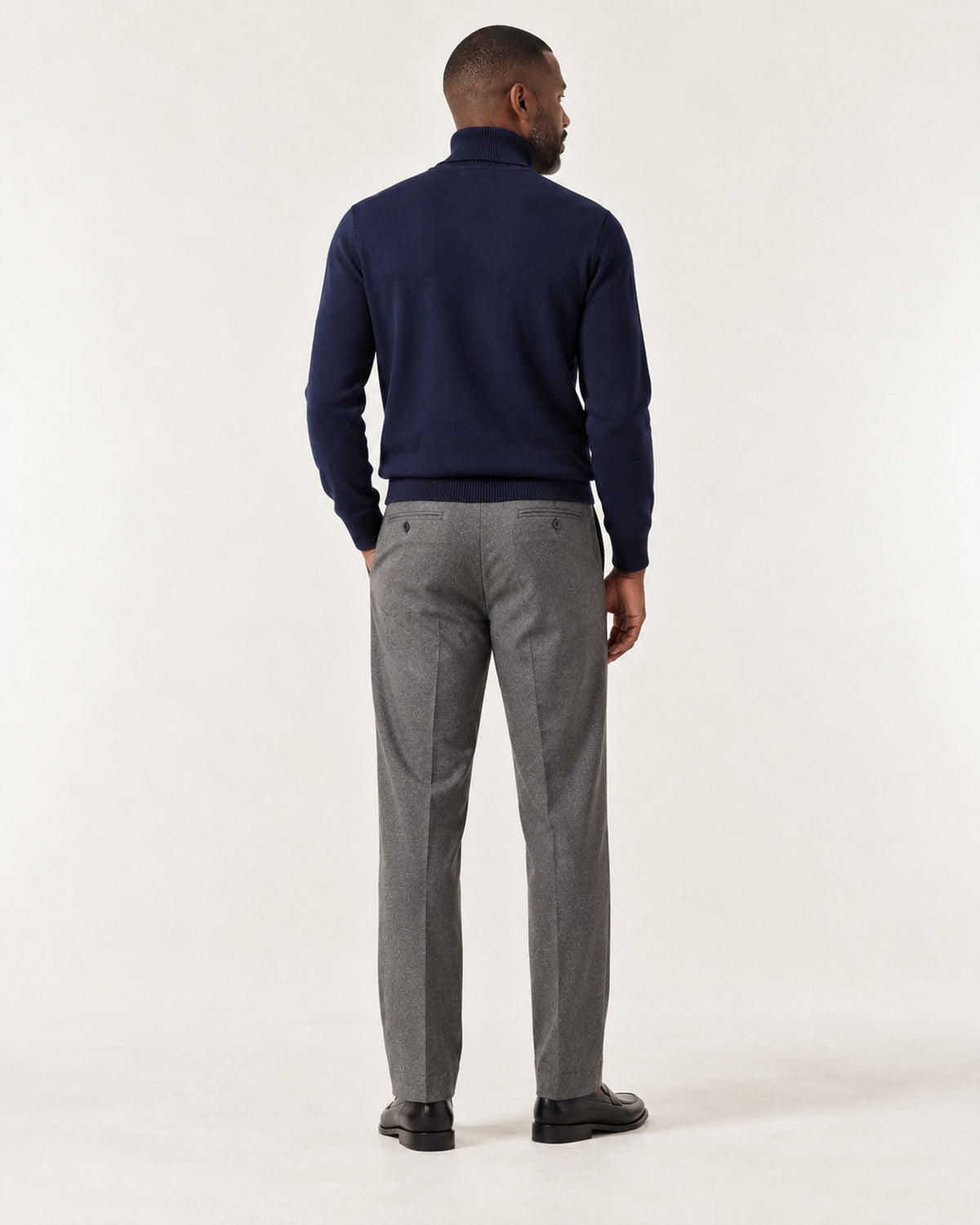 Roquebrune Turtleneck in Navy – on model, back view