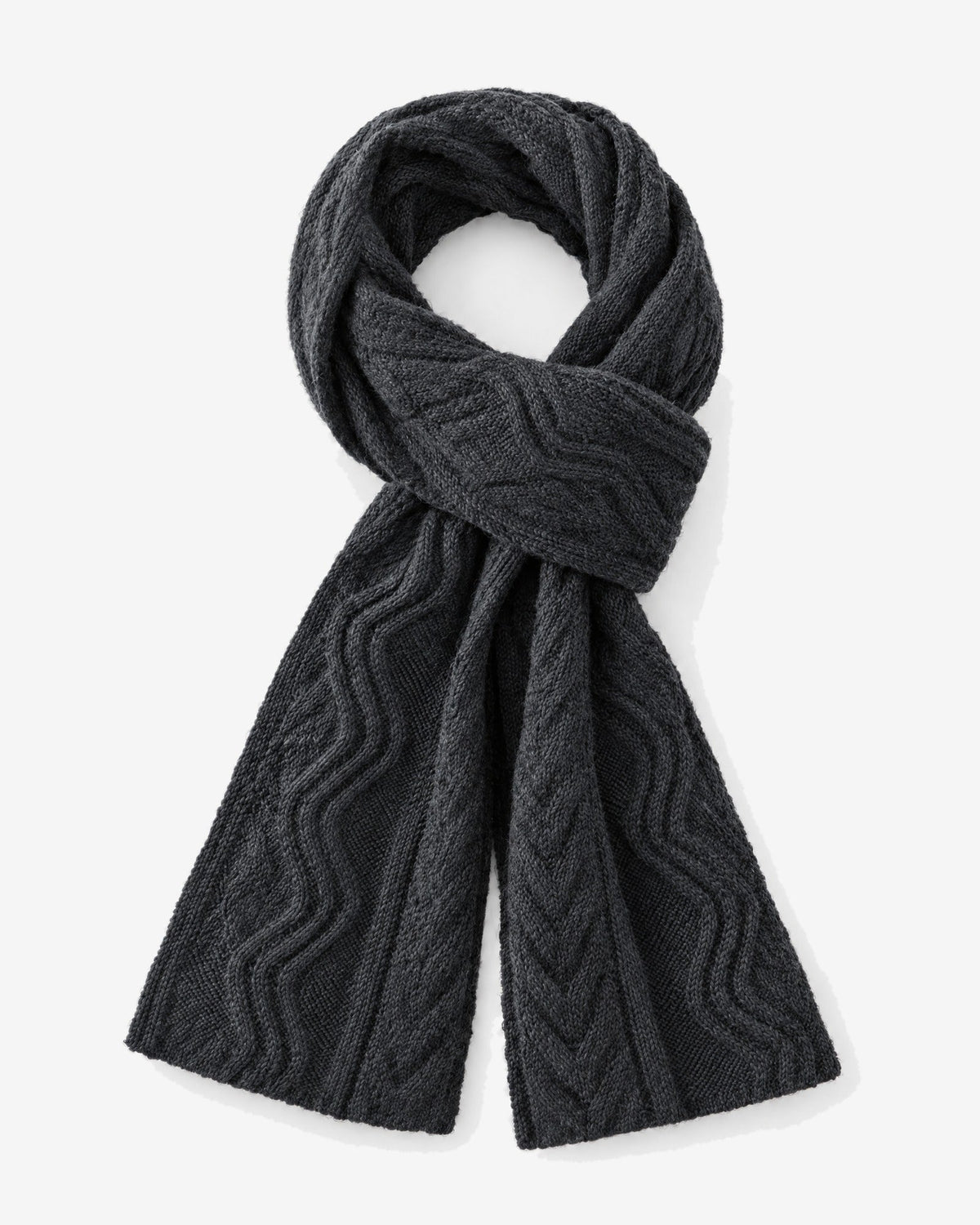 Èze Cable Scarf in Charcoal – front view